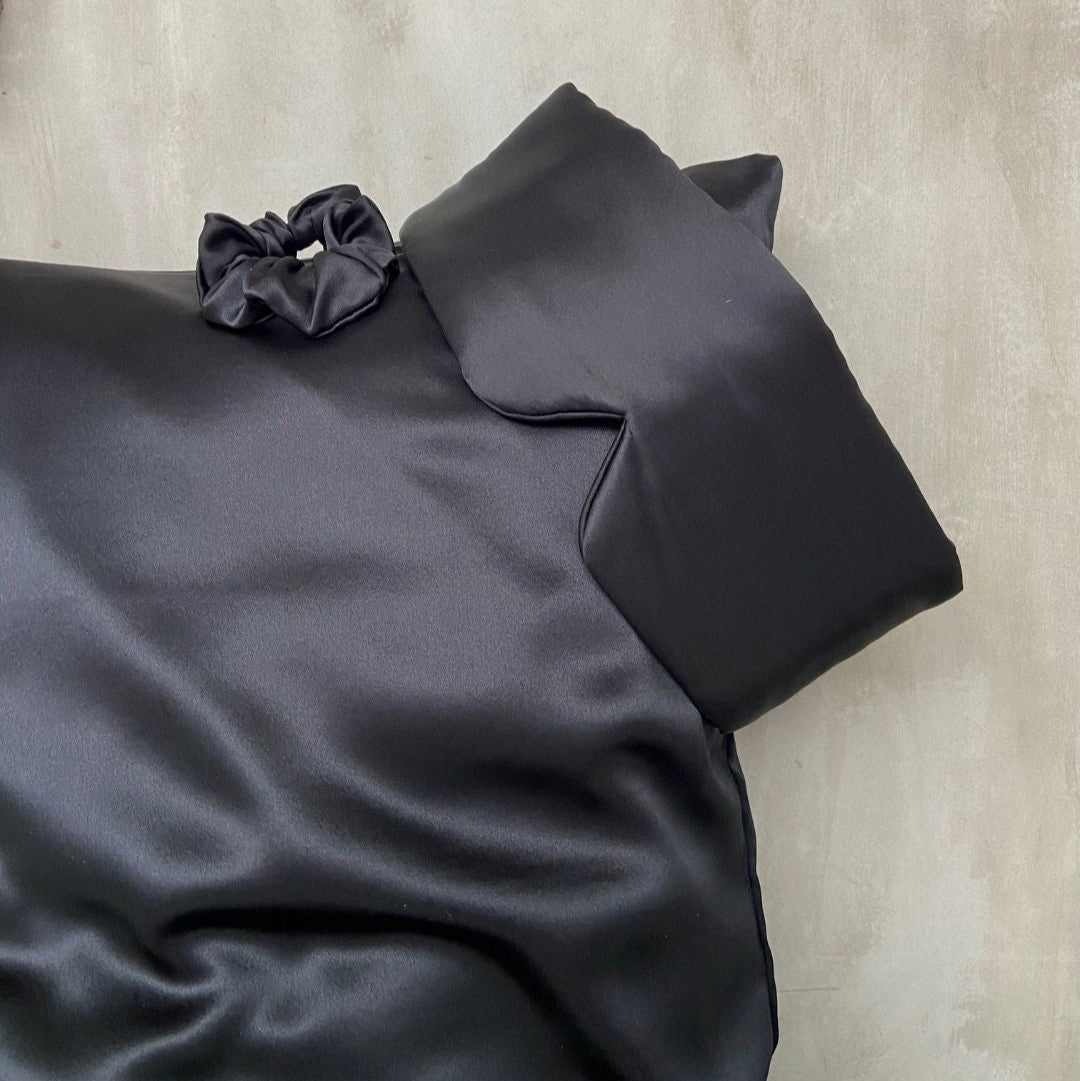 Le parfait cadeau en soie, soin et elegance, 100% soie.