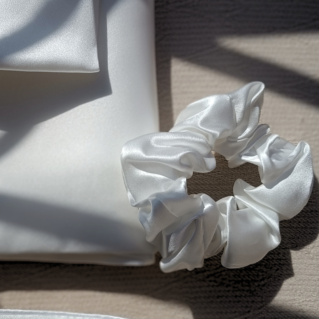 Chouchou en soie balnc, soin cheveux naturel