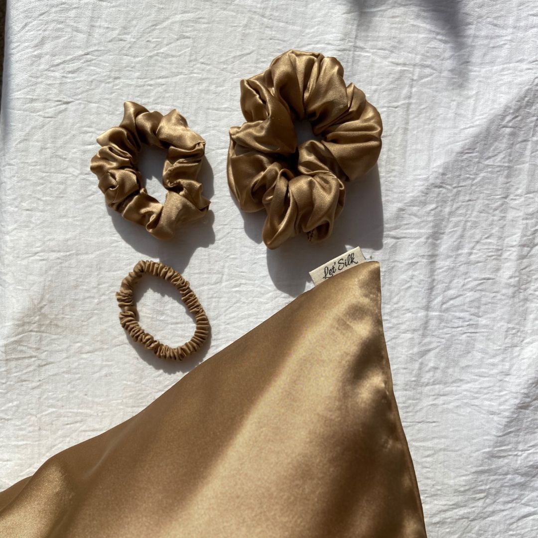 Set scrunchies