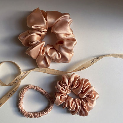 Set scrunchies