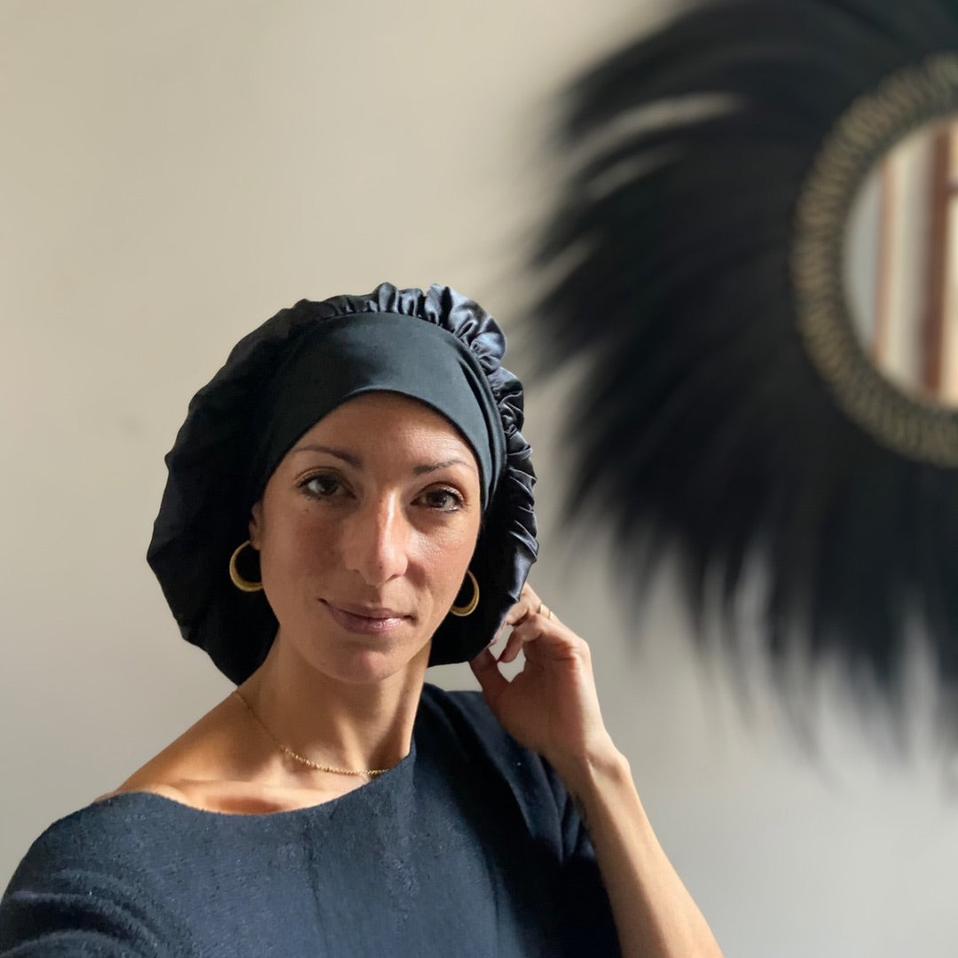 Bonnet en soie - Charlotte