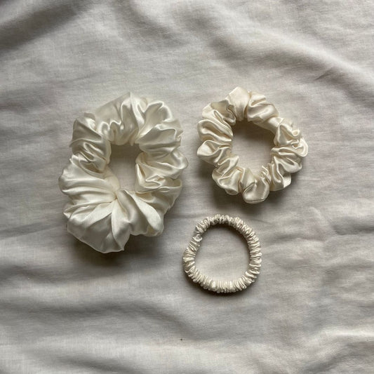 Set scrunchies