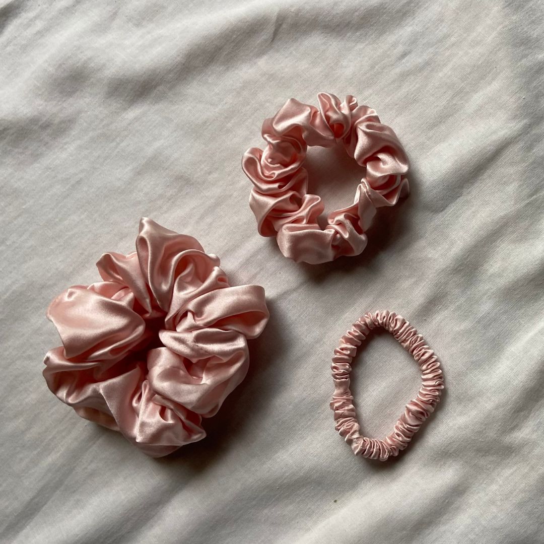 Set scrunchies