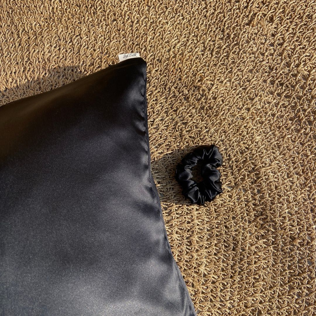 tete d'oreiller en soie, bienfaits de la tete d'oreiller en soie, la tete d'oreiller meirux ou pas